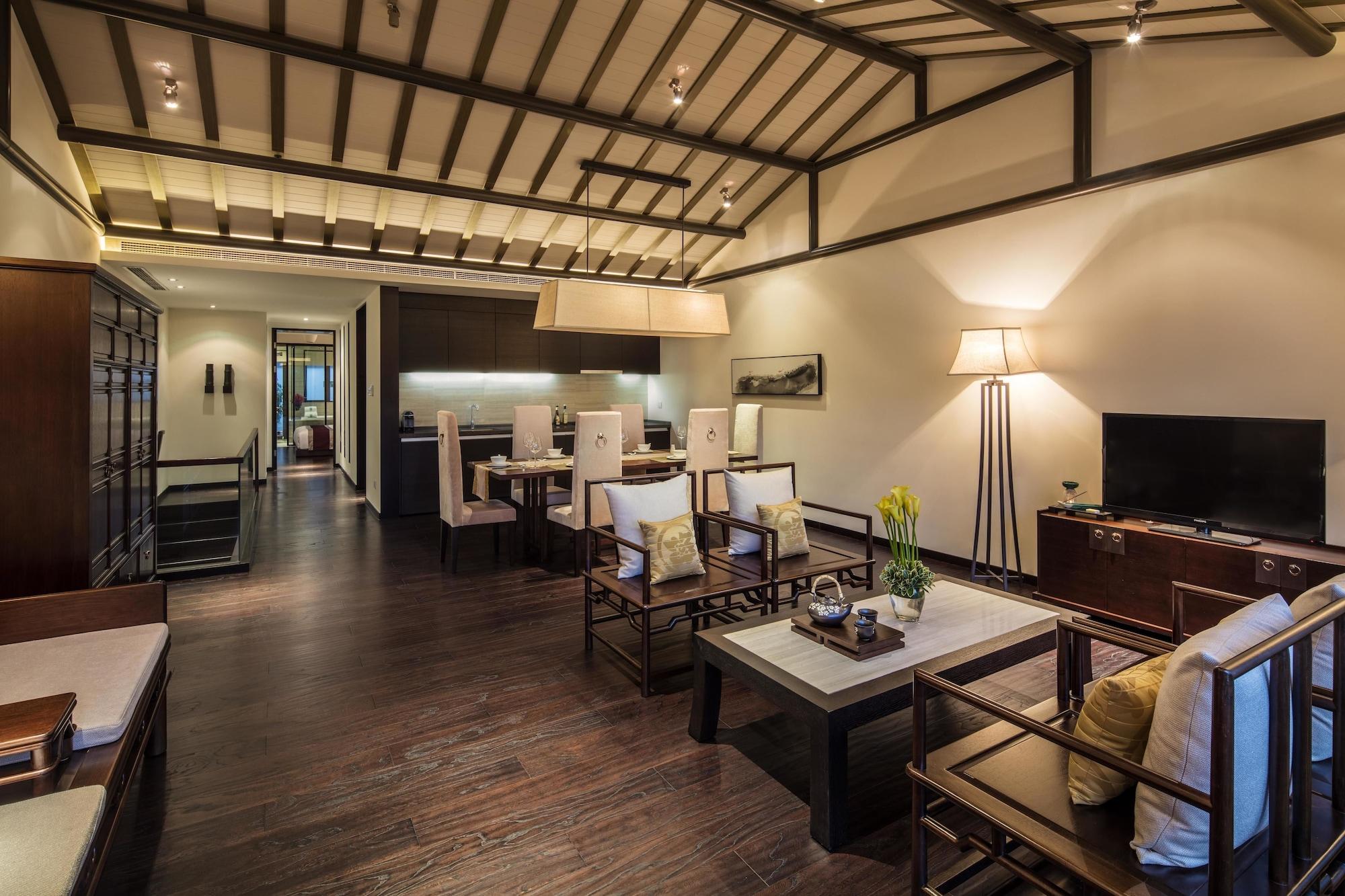 Banyan Tree Hotel Huangshan-The Ancient Charm Of Huizhou, A Paradise Exterior photo